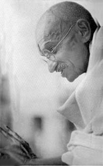 Gandhi at a discussion, 1936