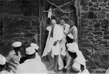 Opening of a public dispensary by Gandhi at Khadakvasala village, Poona, September 1945
